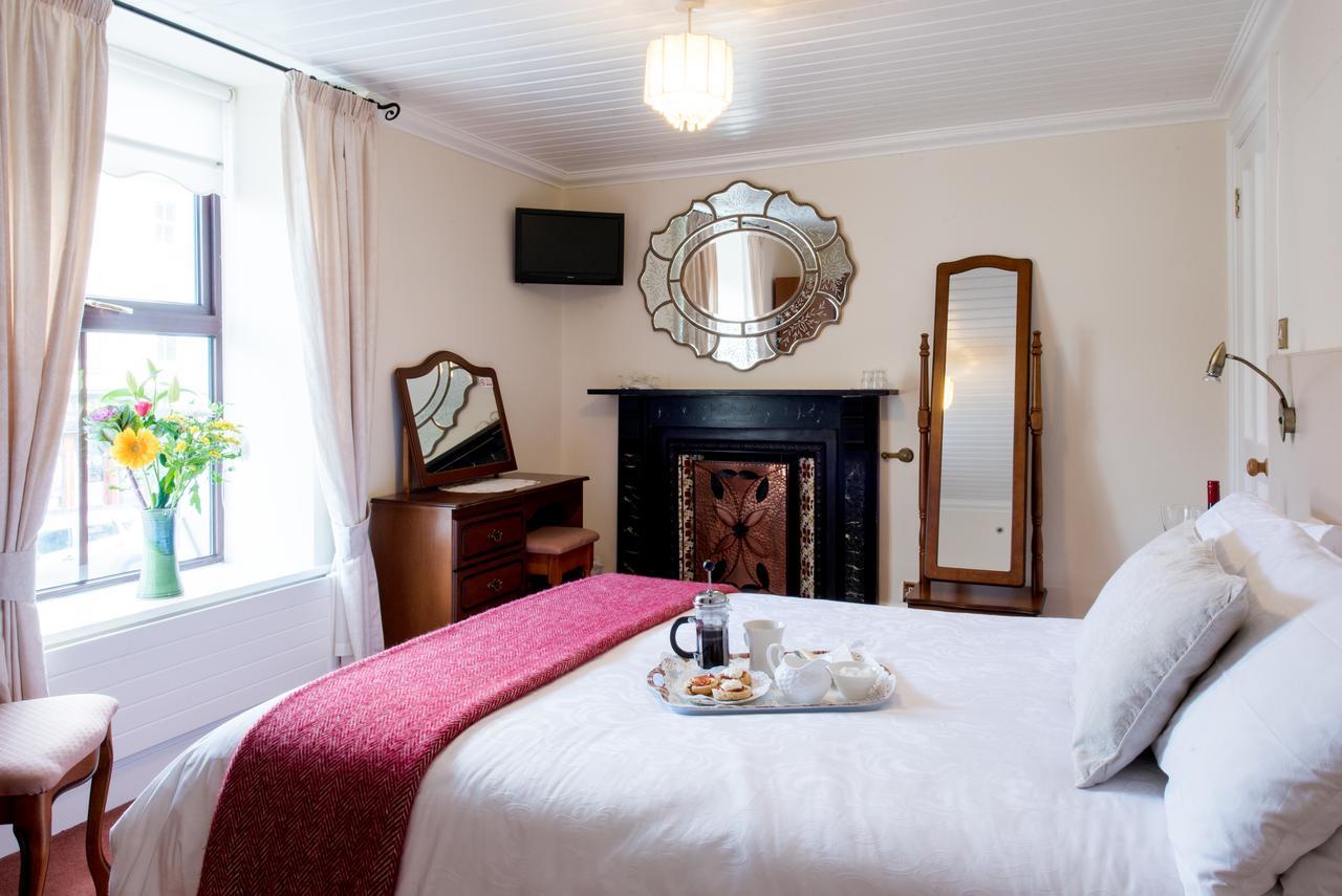 Brennan'S Accommodation Glenties Exterior photo